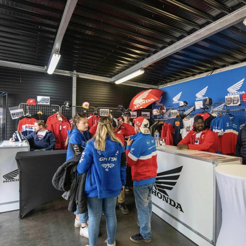Stand Honda